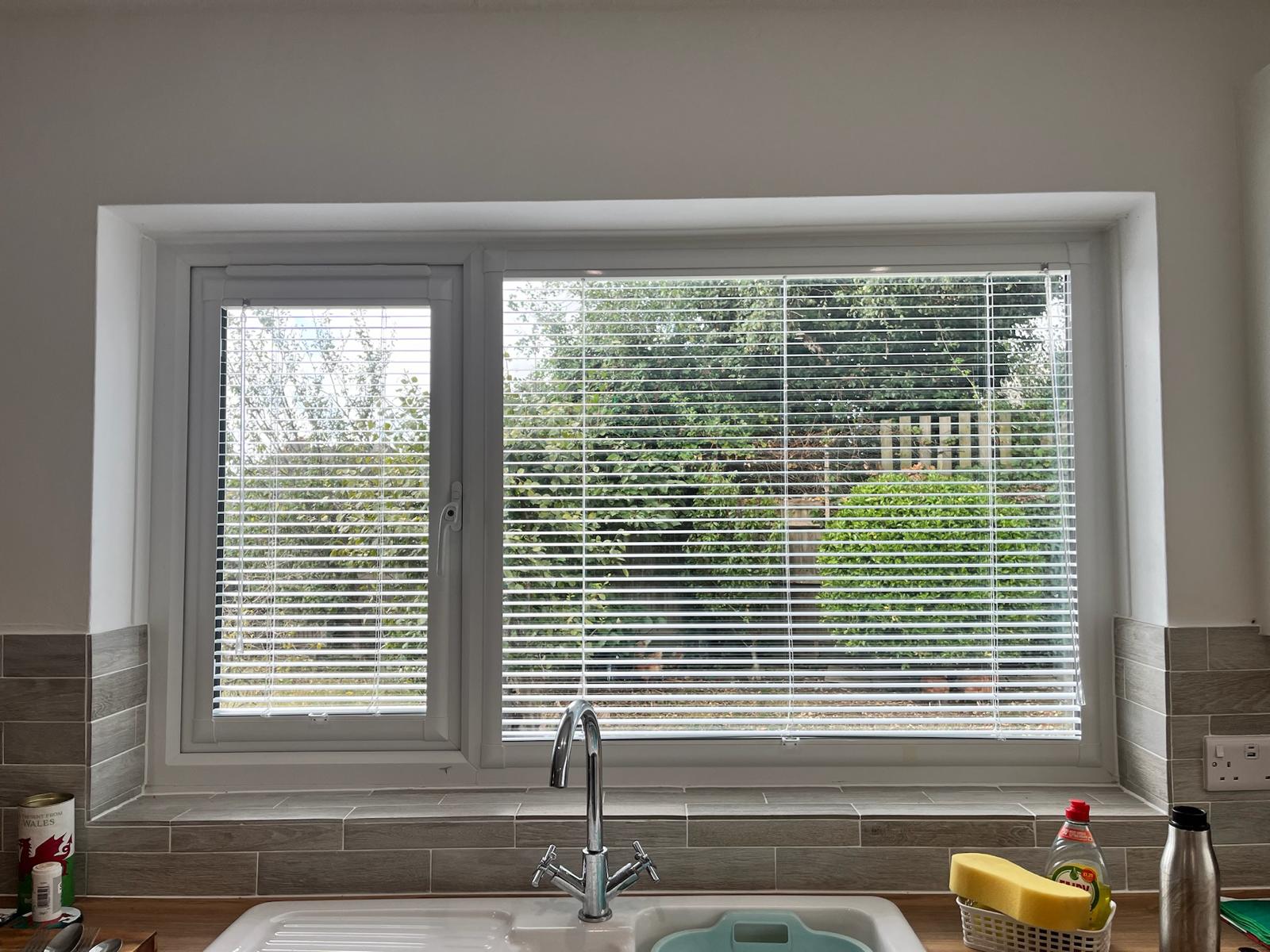 Venetian blinds in a kitchen